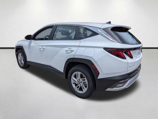 Serenity White Pearl 2025 Hyundai TUCSON SE
