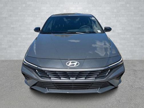 2025 Hyundai ELANTRA Sport