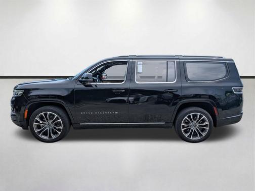 Diamond Black Crystal Pearlcoat 2022 Jeep Grand Wagoneer Series III 4x4