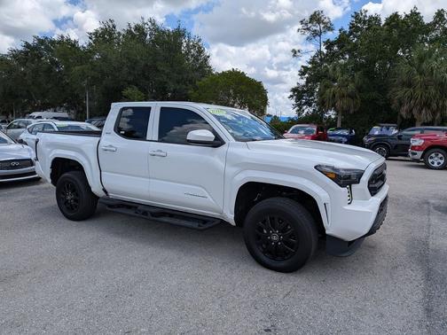 Ice Cap 2024 Toyota Tacoma SR5