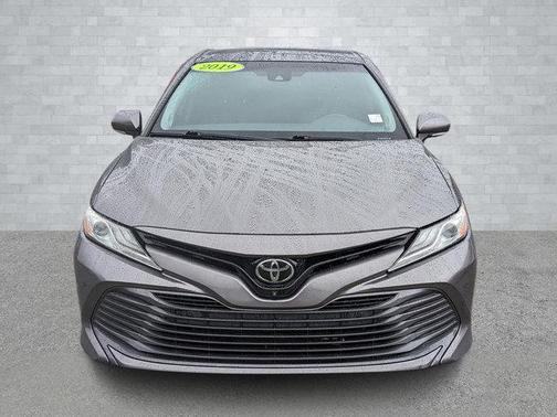 2019 Toyota Camry XLE