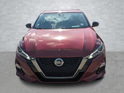 2022 Nissan Altima SR FWD