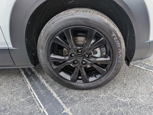 Snowflake White Pearl Mica 2026 Mazda CX-30 2.5 S