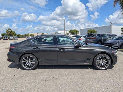 2025 Genesis G70 2.5T RWD