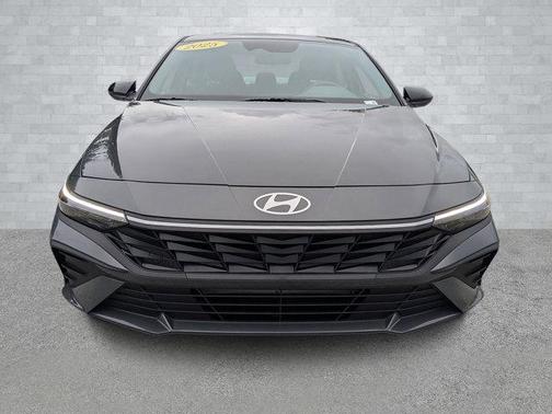 2025 Hyundai ELANTRA Sport