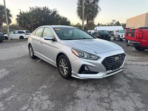 2019 Hyundai SONATA SE