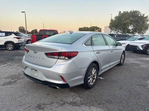 2019 Hyundai SONATA SE