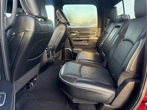 Delmonico Red Pearlcoat 2020 RAM 2500 Laramie Crew Cab 4x4 6'4' Box