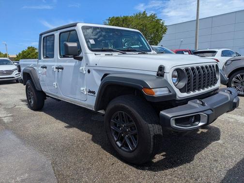 Bright White Clearcoat 2025 Jeep Gladiator Sport S