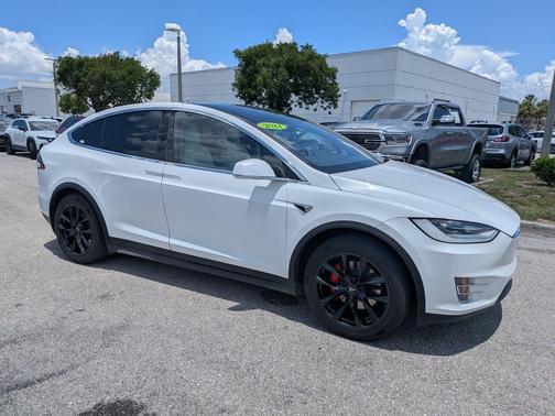Pearl White Multi-Coat 2021 Tesla Model X Performance Dual Motor All-Wheel Drive