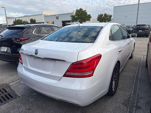 Casablanca White 2015 Hyundai Equus Ultimate