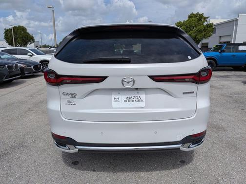 Rhodium White Premium 2024 Mazda CX-90 3.3 Turbo S