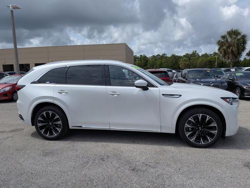 Rhodium White Premium 2024 Mazda CX-90 3.3 Turbo S