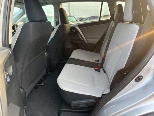 Silver Sky Metallic 2017 Toyota RAV4 XLE