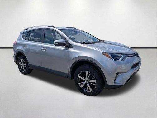 Silver Sky Metallic 2017 Toyota RAV4 XLE