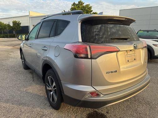 Silver Sky Metallic 2017 Toyota RAV4 XLE