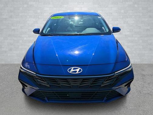 2025 Hyundai ELANTRA HEV Limited