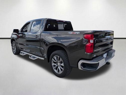 Oxford Brown Metallic 2021 Chevrolet Silverado 1500 LT