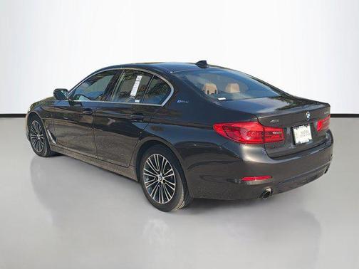 2019 BMW 530e xDrive iPerformance