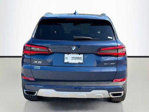 Phytonic Blue Metallic 2022 BMW X5 xDrive40i