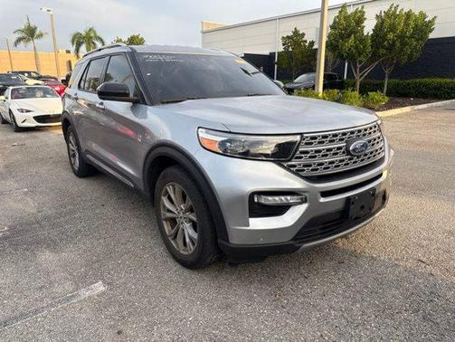 Iconic Silver Metallic 2023 Ford Explorer Limited