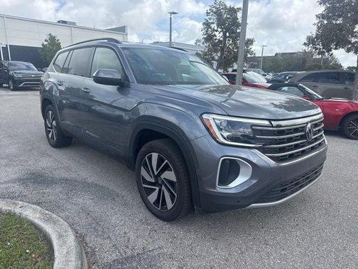 2025 Volkswagen Atlas 2.0T SE w/Technology