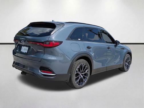 Polymetal Gray Metallic 2025 Mazda CX-70 PHEV Premium Package