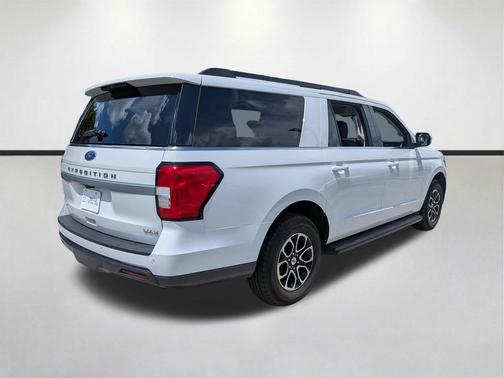 OXFORD WHITE 2024 Ford Expedition Max XLT