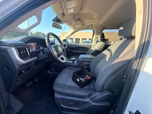 OXFORD WHITE 2024 Ford Expedition Max XLT