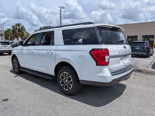 OXFORD WHITE 2024 Ford Expedition Max XLT