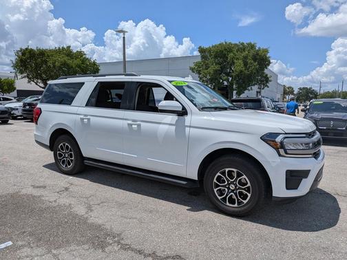OXFORD WHITE 2024 Ford Expedition Max XLT