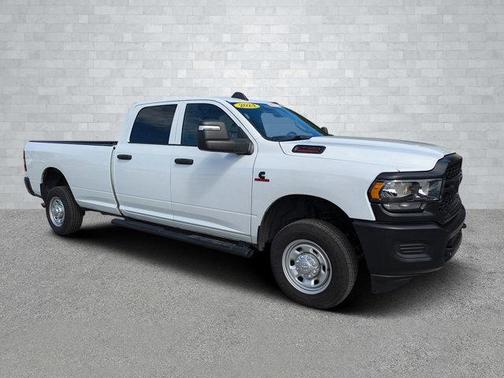 2024 RAM 2500 Tradesman Crew Cab 4x4 8' Box