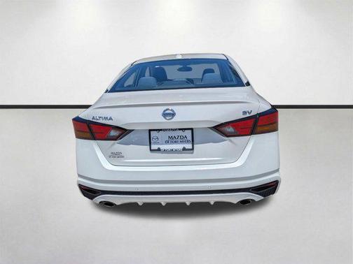 Pearl White Tricoat 2019 Nissan Altima 2.5 SV