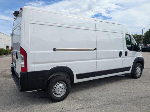 2025 RAM ProMaster 2500 Tradesman