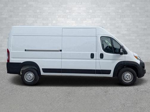 2025 RAM ProMaster 2500 Tradesman