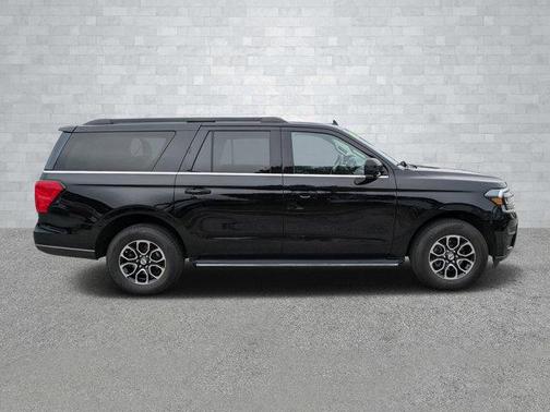 2023 Ford Expedition Max XLT