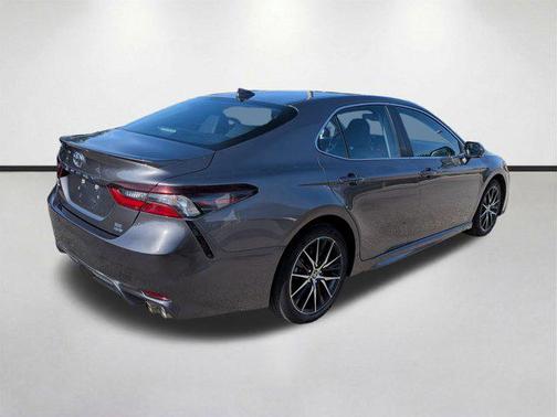 Predawn Gray Mica 2024 Toyota Camry SE