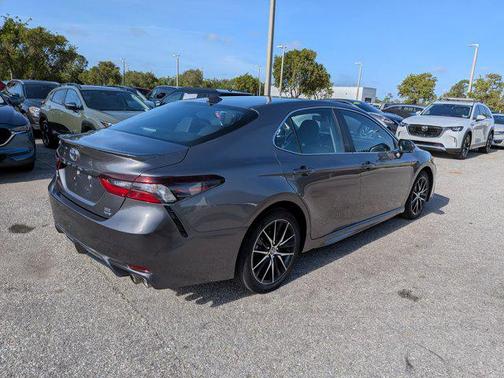 Predawn Gray Mica 2024 Toyota Camry SE