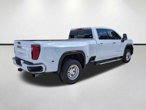Glacier White Tricoat 2026 GMC Sierra 3500 Denali