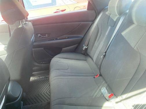 2025 Hyundai ELANTRA HEV SEL Sport