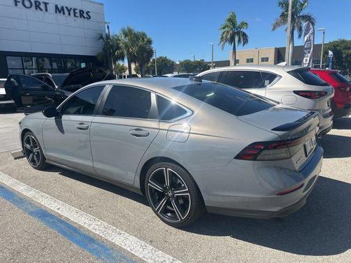 2025 Honda Accord Hybrid Base