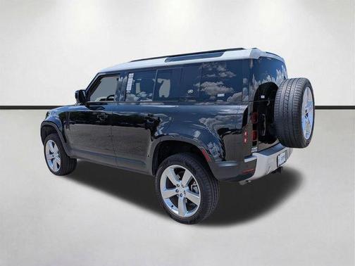 Santorini Black Metallic 2023 Land Rover Defender 110 SE