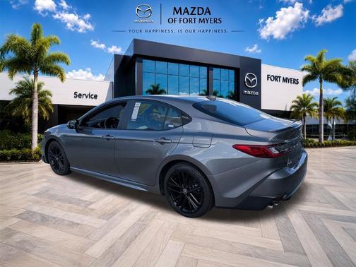 Heavy Metal 2025 Toyota Camry SE