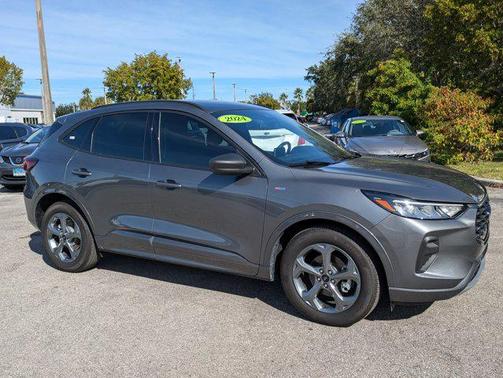 2024 Ford Escape ST-Line
