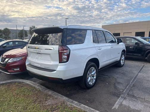 Iridescent Pearl Tricoat 2024 Chevrolet Tahoe Premier