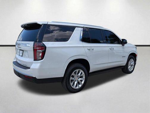 Iridescent Pearl Tricoat 2024 Chevrolet Tahoe Premier