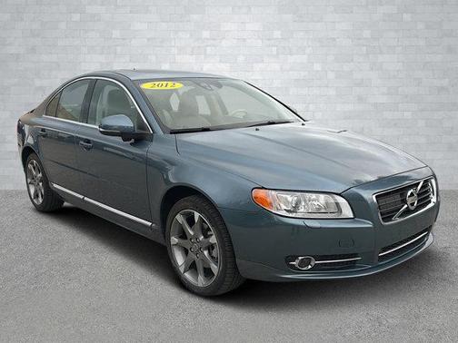 2012 Volvo S80 3.2 Platinum