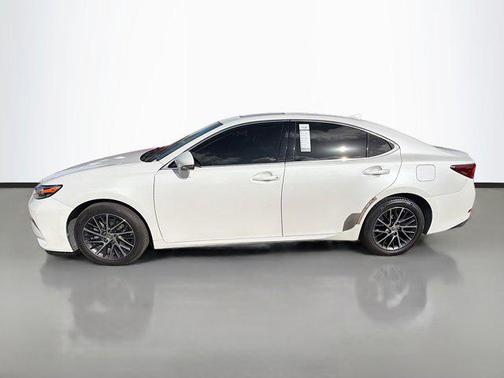 2016 Lexus ES 350 Base