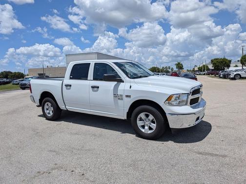 Bright White Clearcoat 2022 RAM 1500 Tradesman