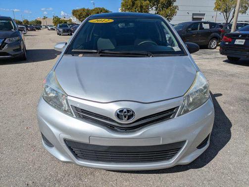 2012 Toyota Yaris L